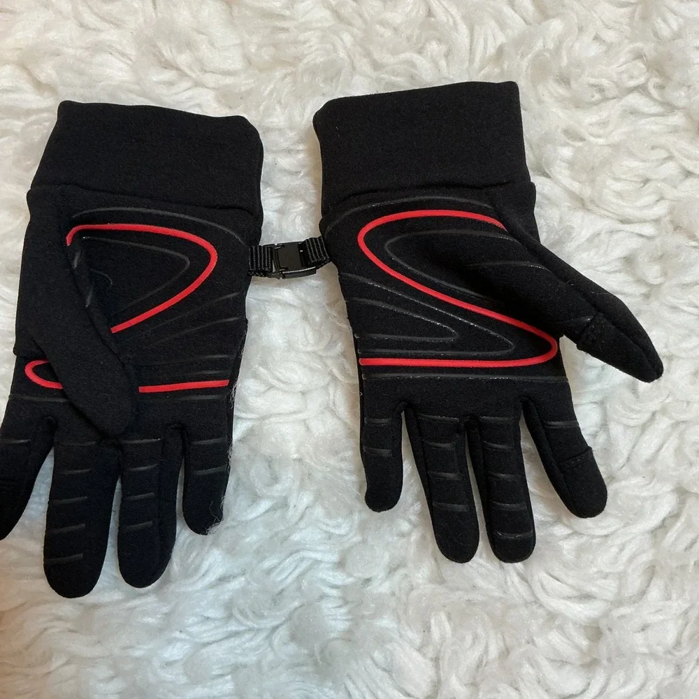 HEAD Kids Black Fleece Gloves‎ with Red Accents M/M